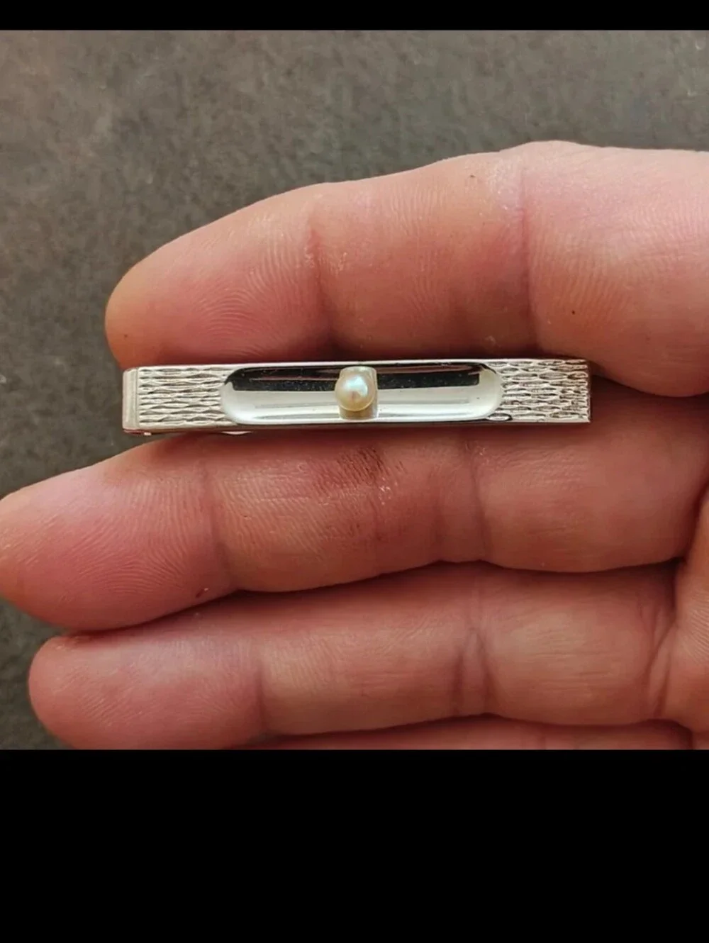 1960s Swank Silver Tone Textured With Centered Pearl